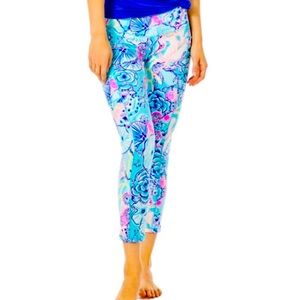 Lilly Pulitzer Alex Pullover in multicolor Beach You To It